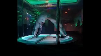 Preview 4 of Force Face Squirt - Show de striptease da mimi