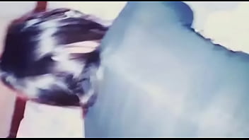 Preview 3 of Teen Small Year - Me hace la colita