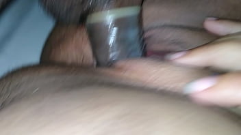 Preview 3 of Mia Khalifa Of Mom - Prima Novinha rec&eacute_m iniciada essa xoxotinha