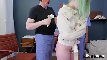 Preview 2 of Videos Xxx 187 - Hot sweetie is brought in butthole loony bin for uninhibited therapy