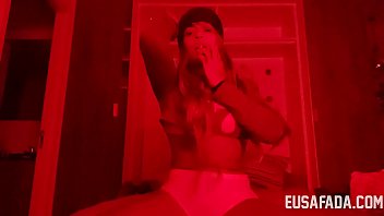 Preview 1 of Fast Short Video - DE MAROLA - NOVINHA MUITO GOSTOSA SE EXIBINDO NA WEBCAM