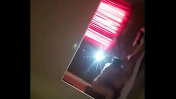 Preview 1 of Mom And Bohy - Follando en el motel