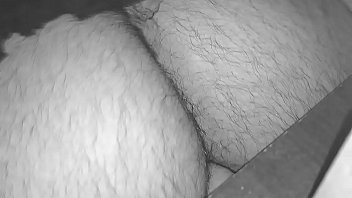 Preview 3 of Wife Snd Husband Xxx Video - Sextooou com o consolo no rabo!