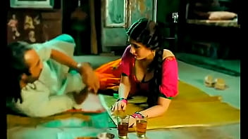 Preview 4 of Ass Fuck Fat - Kareena Kapoor big juicy boobs pressed