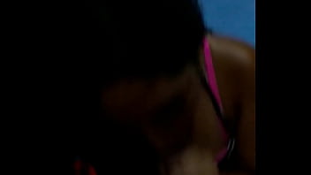 Preview 2 of Qim Xes Dit Nhau - Mujer Infiel Lo Chupa Rico Y Se Traga La Leche