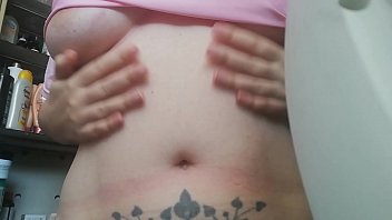 Preview 1 of Solo Jaoan - Tua madre ha una grossa figa pelosa e non vede l&#039_ora di mostrartela tutta