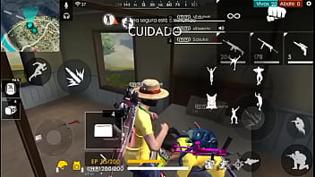 Preview 2 of Bloddy Chut - Bitch safada no boquet&atilde_o