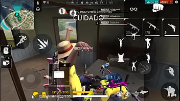 Preview 3 of Bloddy Chut - Bitch safada no boquet&atilde_o