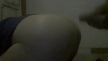 Preview 1 of Mom Going Blck - Gigolo me penetra rico