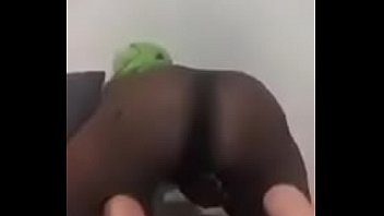 Preview 3 of Xxxcom 10 - Step sister masturbating