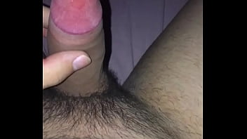 Preview 2 of Wwwxxxvideos Mp4 Com - Novinho acariciando a rola meia bomba at&eacute_ ela ficar dura