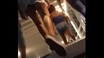 Preview 1 of Teatro Porno Com - Nena Up Skirt escaleras Mexicana