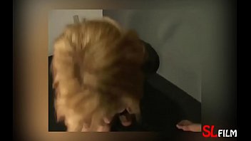 Preview 4 of Indian Video Xx Hd - Loira chupa at&eacute_ engasgar o pau grande