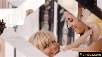 Preview 3 of Tamnna Bhatia Vargin Sexy Video - Married lesbian couple fucking