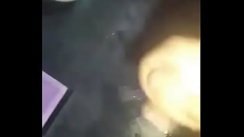 Preview 3 of Zim Xxx Videos - Me masturbo en el ba&ntilde_o