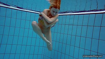 Preview 2 of 18 Video Sex - Milana Voda hot underwater pool