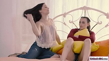 Preview 2 of 16 Year Girl Rape Xxx Hd - Lesbian teen licks stepdads new gf