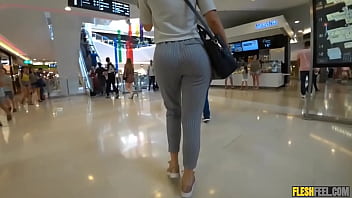 Preview 4 of Youngers Fuck Together - great ass pawg walking