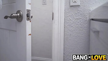 Preview 2 of Baap Ke Saath Beti - Masturbating with Beautiful Stepsis - Kira Perez