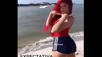 Preview 1 of Mother Xxxx Son - loira piranha rebolando demais instagram da piranha carlla diaaz (ela vai ta mandando nuds pra quem seguir