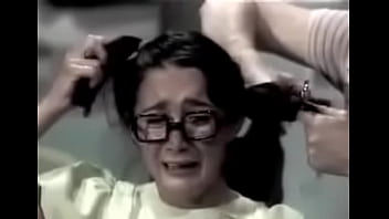 Preview 3 of Peng Gest Sex - Chikinha gemendo gostoso com chav&atilde_o passando a tesourada enquanto kikudo filma tudo