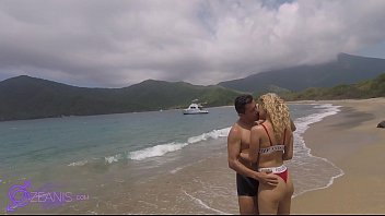 Preview 1 of Cllap Wokup - Colombianas sexo en la playa 1 tubia caliente en el parque tayrona