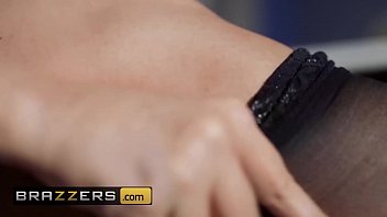 Preview 1 of Old Men Porn Portugal - (Karissa Shannon,  Charles Dera) - X Marks The Spot - Brazzers