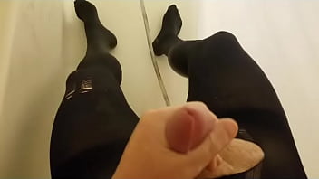 Preview 4 of Boosb Cv - Cum in pantyhose