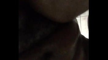 Preview 1 of Tamil Girl Outdoor Sex - Dedando meu cuzinho
