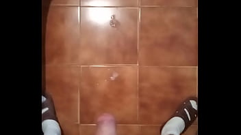 Preview 4 of Ggg Die Sperma - Corri&eacute_ndome vieniendome eyaculando