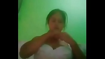 Preview 1 of Drsi Porn - mi novia me manda un v&iacute_deo desnud&aacute_ndose por watsapp