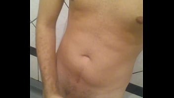 Preview 1 of Kushboo Nudi - Tocando punheta