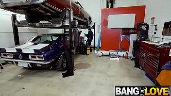 Preview 1 of Santa Clous Bear - Gabbie Carter,  Kailani Kai MILF and Teen Fuck Car Man