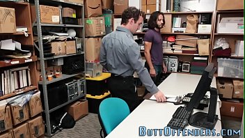Preview 1 of Xxx Hip Sex - Gay dude rides dick bareback