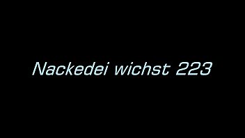 Preview 1 of Family Sucking Orgies - Nackedei wichst 223
