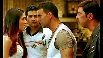Preview 1 of 2 Jinkies - Kareena Kapoor sex