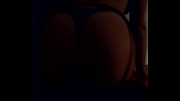 Preview 2 of Long And Big Penis Bdsm - Mi novia meneando