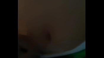 Preview 1 of Sixe Vidao - I peck her belly button while she rides me