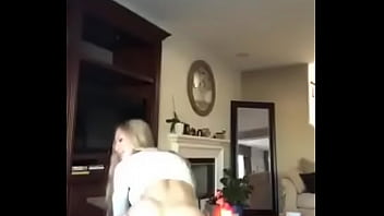 Preview 3 of Dirty Homemade Atm Porno - Rubia caliente monta una polla enorme