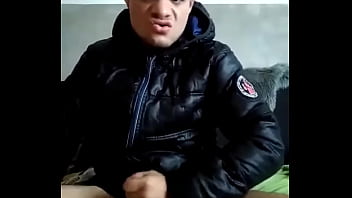 Preview 3 of Sex With Chubby Wife - gay doudoune