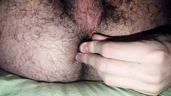 Preview 2 of Cast Ebony - Culo virgen