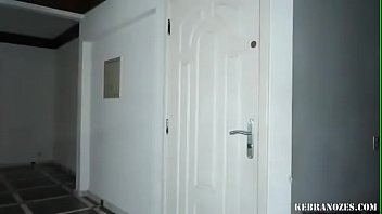 Preview 1 of Beautivul Hd - extreme ballbusting