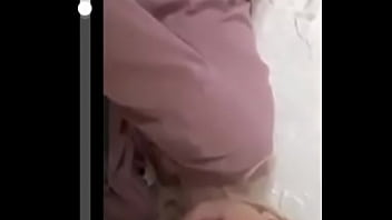 Preview 4 of Sexy Milf Eskimo - alguien sabe como se llama el video?