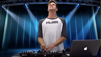 Preview 3 of Sony Lion Xxx Video 3gp Download - Tipos DJ
