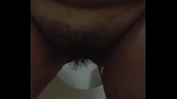Preview 1 of Janice Griffith Anul - 女生尿尿特寫