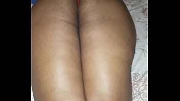 Preview 4 of Fiorella 2 - Coroa casada gostosa