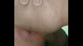 Preview 4 of Bed Rub - Cdzinha mostrando o cuzinho virgem