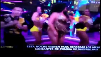 Preview 1 of Mom Vs Boy Kick - culoncitas