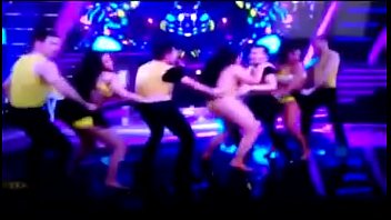 Preview 4 of Mom Vs Boy Kick - culoncitas