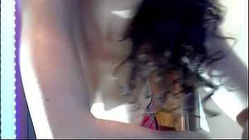 Preview 1 of Sanny Loinexxx - Bella milf
